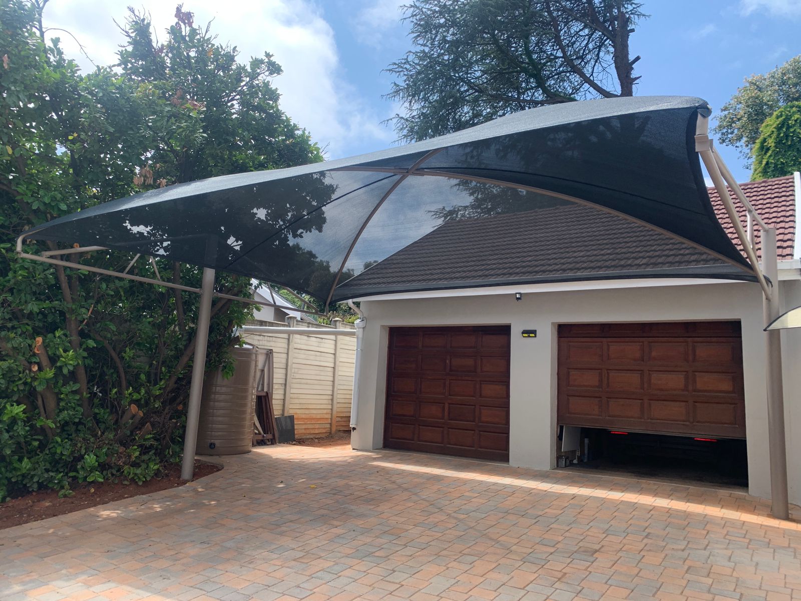 Greenhills Shades Grey Cantilever